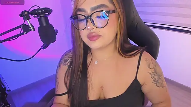 Snapshot of asheryn chatting on February 7, 2026, 2:15 am asheryn online show from February 7, 2026, 2:15 am