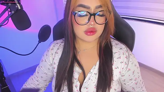 Snapshot of asheryn chatting on February 11, 2026, 1:43 am asheryn online show from February 11, 2026, 1:43 am