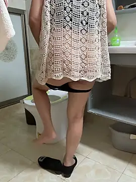 luckybaby666999 online show from June 22, 2026, 5:48 am