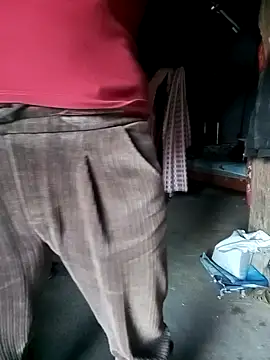 Snapshot of sary-hot2x chatting on December 23, 2025, 9:51 am sary-hot2x online show from December 23, 2025, 9:51 am