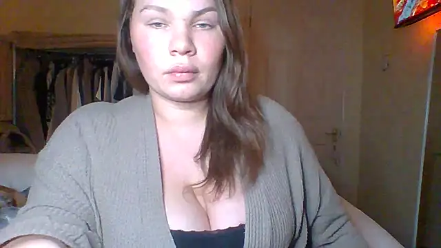 GEMMARMALADE online show from December 20, 2025, 5:53 pm