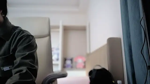 baby888 zhibo online show from December 15, 2025, 8:18 am