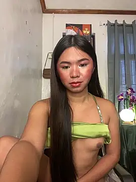 Snapshot of voganmarie chatting on April 9, 2026, 6:19 am voganmarie online show from April 9, 2026, 6:19 am