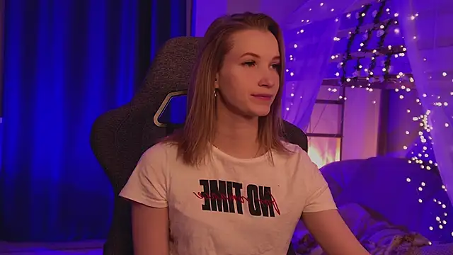 Snapshot of Megan_Rodgers chatting on February 28, 2026, 5:36 pm Megan Rodgers online show from February 28, 2026, 5:36 pm