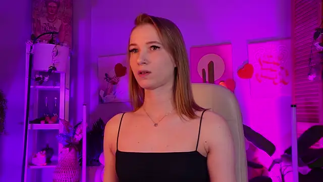 Megan Rodgers online show from March 10, 2026, 5:40 pm