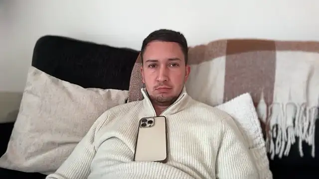 dirtyanal23 online show from December 5, 2025, 2:03 pm