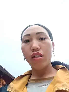 Snapshot of Lorena-a chatting on December 16, 2025, 11:43 pm Lorena-a online show from December 16, 2025, 11:43 pm