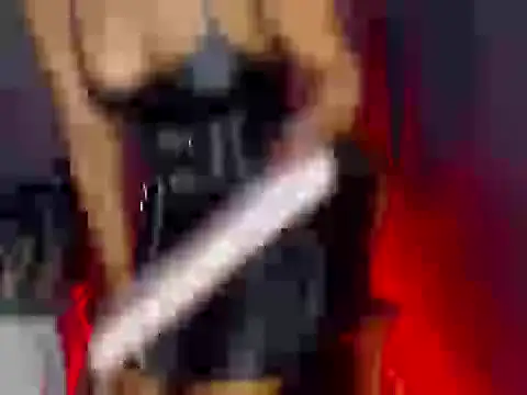 Snapshot of SusaanPonce chatting on December 21, 2025, 7:43 pm SusaanPonce online show from December 21, 2025, 7:43 pm