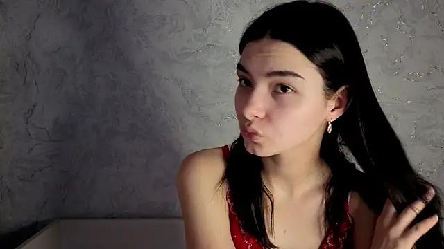 Snapshot of Laura_Sunday chatting on February 27, 2026, 8:14 am Laura Sunday online show from February 27, 2026, 8:14 am