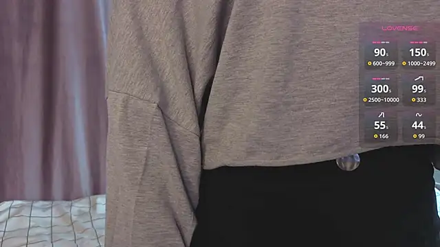 Snapshot of emilka_milka chatting on January 15, 2026, 12:10 pm emilka milka online show from January 15, 2026, 12:10 pm