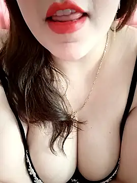 Snapshot of Very_hot_woman777 chatting on January 9, 2026, 10:51 am Very hot woman777 online show from January 9, 2026, 10:51 am