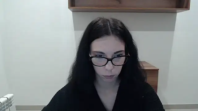 Snapshot of Lillia_dark chatting on December 22, 2025, 8:55 am Lillia dark online show from December 22, 2025, 8:55 am