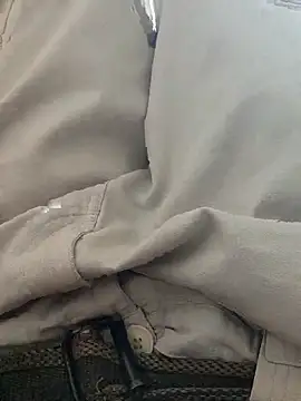 boyfromMum bai online show from December 5, 2025, 7:50 am