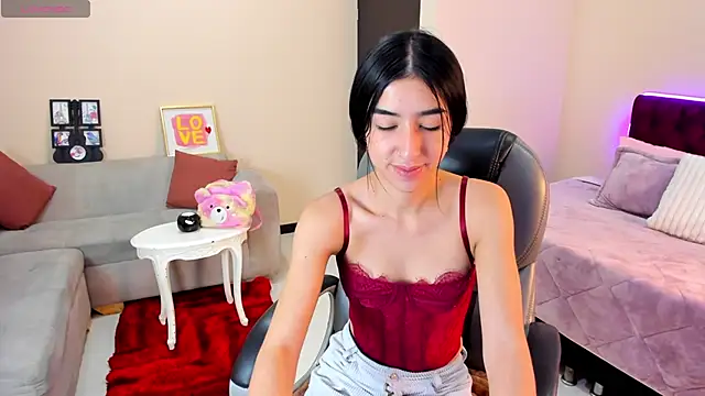 Celeste Rous   online show from January 18, 2026, 3:32 am