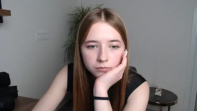 Snapshot of SweetBellaa_ chatting on December 3, 2025, 4:49 pm SweetBellaa online show from December 3, 2025, 4:49 pm