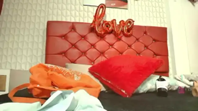 Snapshot of Elizabetth_Roman chatting on February 26, 2026, 8:08 pm Elizabetth Roman online show from February 26, 2026, 8:08 pm