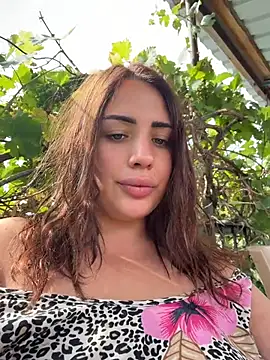 tesaa1212 online show from July 7, 2026, 1:04 pm