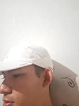 Andres 4907 online show from December 16, 2025, 11:48 am