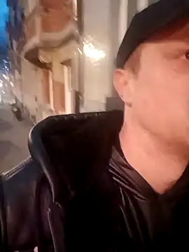 Snapshot of jefflatex45 chatting on December 18, 2025, 4:13 pm jefflatex45 online show from December 18, 2025, 4:13 pm