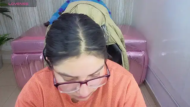 eva smit t online show from February 28, 2026, 2:34 am