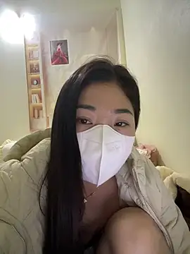 Snapshot of Mimy18 chatting on December 14, 2025, 5:57 am Mimy18 online show from December 14, 2025, 5:57 am