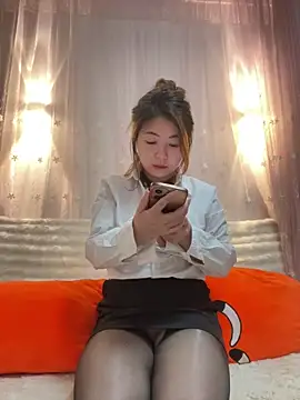 bibi347127 online show from May 13, 2026, 12:19 am