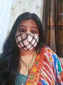 Snapshot of desiriya14 chatting on February 7, 2026, 9:35 am desiriya14 online show from February 7, 2026, 9:35 am