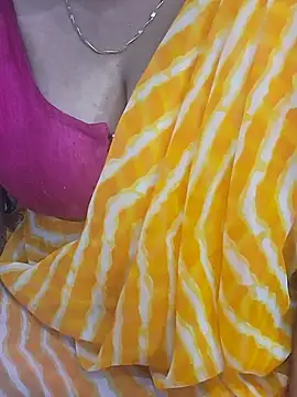 Snapshot of desiriya14 chatting on February 12, 2026, 9:48 am desiriya14 online show from February 12, 2026, 9:48 am