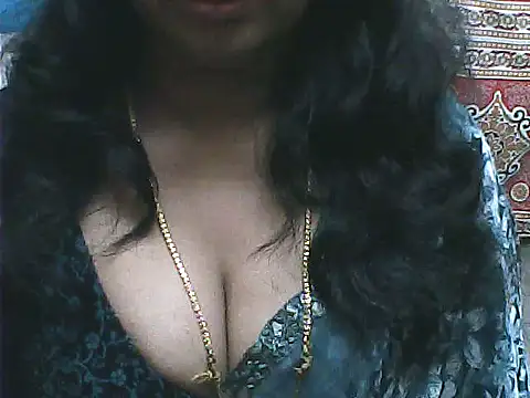 Snapshot of Preeti345 chatting on January 10, 2026, 8:49 am Preeti345 online show from January 10, 2026, 8:49 am