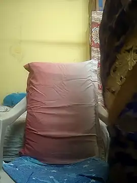 Snapshot of Preeti345 chatting on January 11, 2026, 9:14 am Preeti345 online show from January 11, 2026, 9:14 am