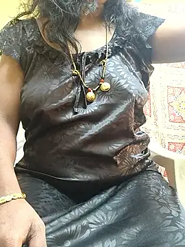 Snapshot of Preeti345 chatting on January 13, 2026, 3:01 am Preeti345 online show from January 13, 2026, 3:01 am