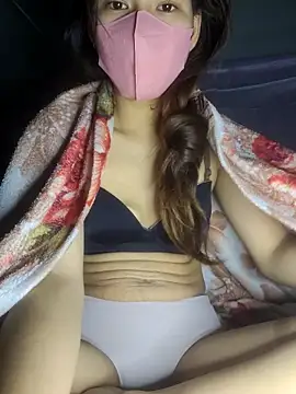 polly chan online show from December 15, 2025, 4:44 pm