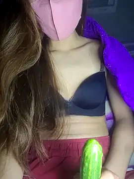 polly chan online show from December 17, 2025, 4:02 pm