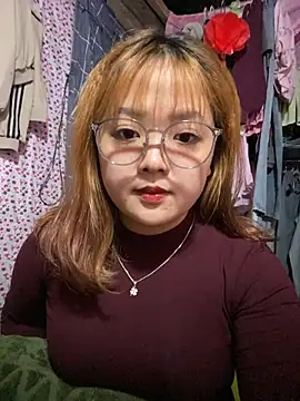 Snapshot of Samsam-006 chatting on February 6, 2026, 12:41 pm Samsam-006 online show from February 6, 2026, 12:41 pm