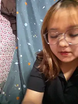 Snapshot of Samsam-006 chatting on February 7, 2026, 5:44 am Samsam-006 online show from February 7, 2026, 5:44 am