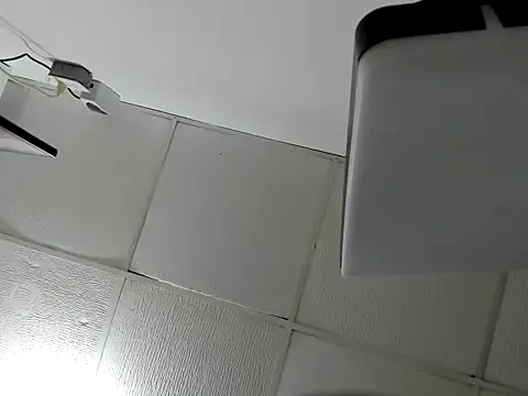 Foxyhot 696 online show from December 19, 2025, 2:13 pm