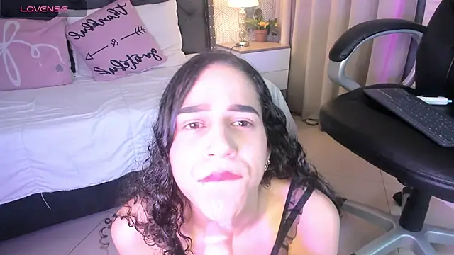 ariana  rosse online show from May 15, 2026, 3:24 am