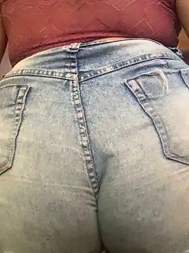 Snapshot of CorujinhaSafada chatting on December 15, 2025, 3:16 pm CorujinhaSafada online show from December 15, 2025, 3:16 pm