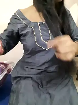 Snapshot of Riya_rani8 chatting on February 23, 2026, 2:36 pm Riya rani8 online show from February 23, 2026, 2:36 pm