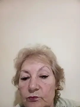 Snapshot of Calypso-Loove chatting on December 14, 2025, 4:12 pm Calypso-Loove online show from December 14, 2025, 4:12 pm