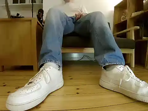 Snapshot of jonas_camboy chatting on February 9, 2026, 5:06 pm jonas camboy online show from February 9, 2026, 5:06 pm