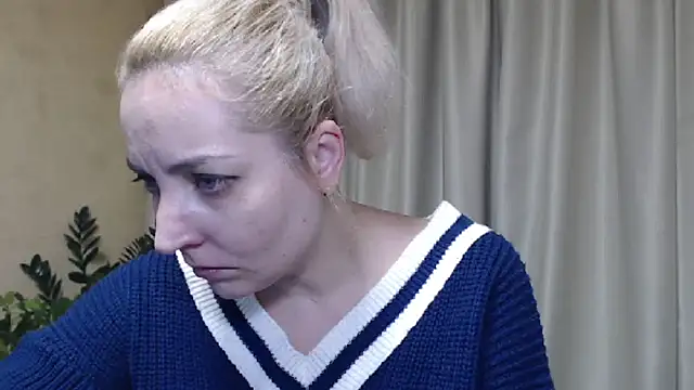 Snapshot of sweetpussy chatting on January 24, 2025, 3:55 pm sweetpussy online show from January 24, 2025, 3:55 pm