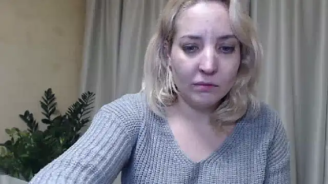 Snapshot of sweetpussy chatting on January 25, 2025, 6:35 pm sweetpussy online show from January 25, 2025, 6:35 pm