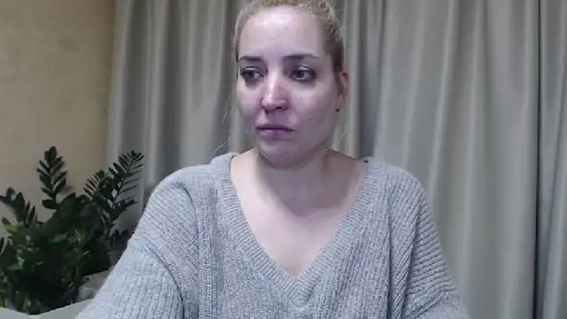 Snapshot of sweetpussy chatting on February 16, 2025, 7:38 pm sweetpussy online show from February 16, 2025, 7:38 pm