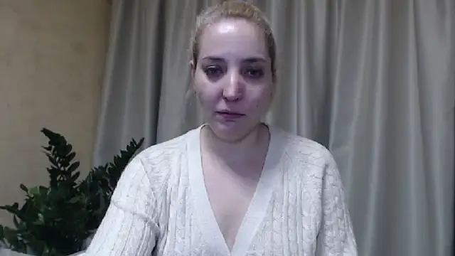 Snapshot of sweetpussy chatting on February 21, 2025, 11:44 am sweetpussy online show from February 21, 2025, 11:44 am