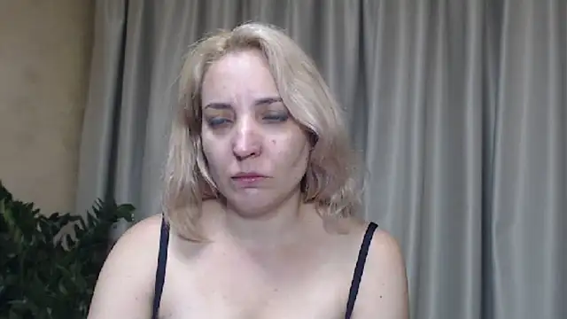 Snapshot of sweetpussy chatting on September 9, 2025, 4:06 pm sweetpussy online show from September 9, 2025, 4:06 pm