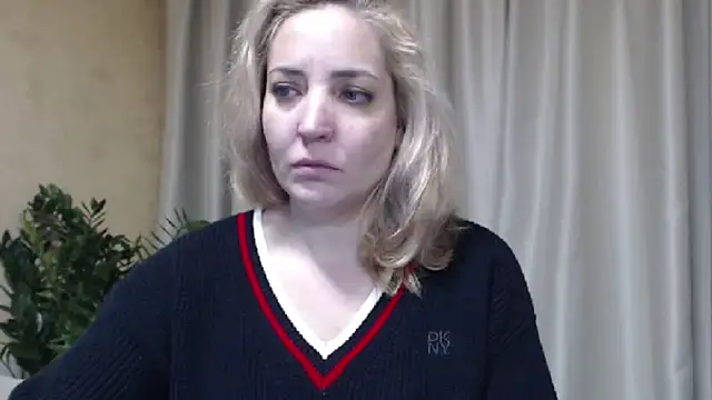 Snapshot of sweetpussy chatting on January 11, 2026, 11:59 am sweetpussy online show from January 11, 2026, 11:59 am