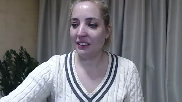 Snapshot of sweetpussy chatting on February 27, 2026, 12:21 am sweetpussy online show from February 27, 2026, 12:21 am