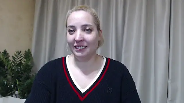 sweetpussy online show from April 8, 2026, 3:12 pm