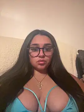 Snapshot of Wild_Busty_Niyah_XX chatting on April 15, 2026, 7:58 pm Wild Busty Niyah XX online show from April 15, 2026, 7:58 pm